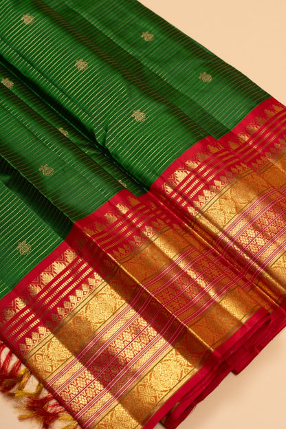 Kanchipuram Silk Oosi Lines And Butta Green Saree