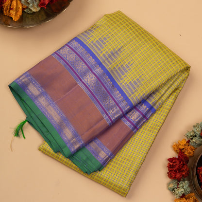 Kanchipuram Silk Checks Mehendi Green Saree