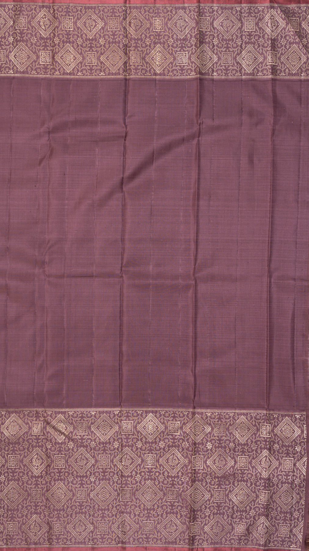 Kanchipuram Silk Tissue Vertical Lines Baby Pink Saree