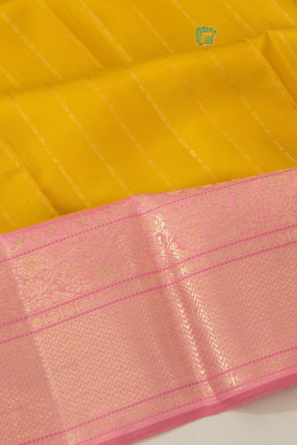 Kanchipuram Silk Vertical Lines And Butta Yellow Saree