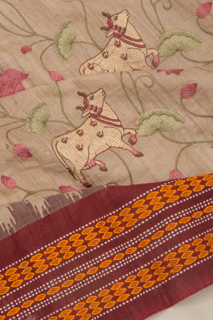 Tussar Floral And Pichwai Embroidery Beige Saree With Vidarbha Border