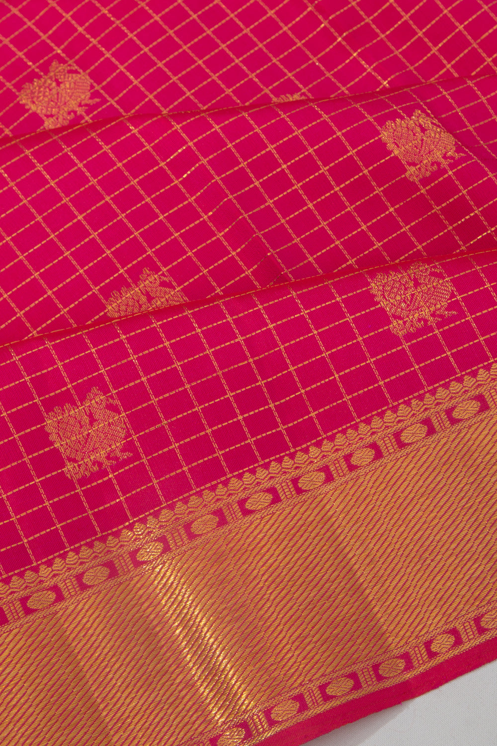 Kanchipuram Silk Checks And Butta Pink Saree