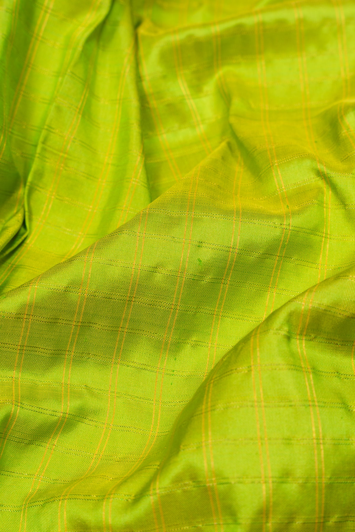 Paithani Silk Checks Green Saree With Akruthi Border