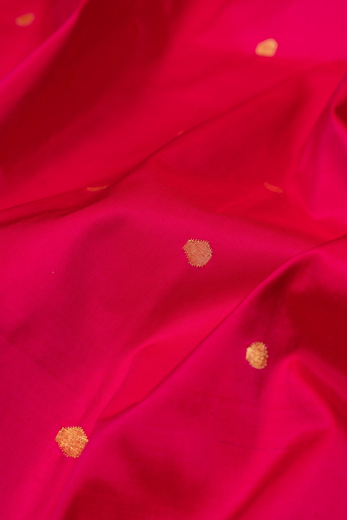 Paithani Silk Butta Pink Saree With Akruthi Border