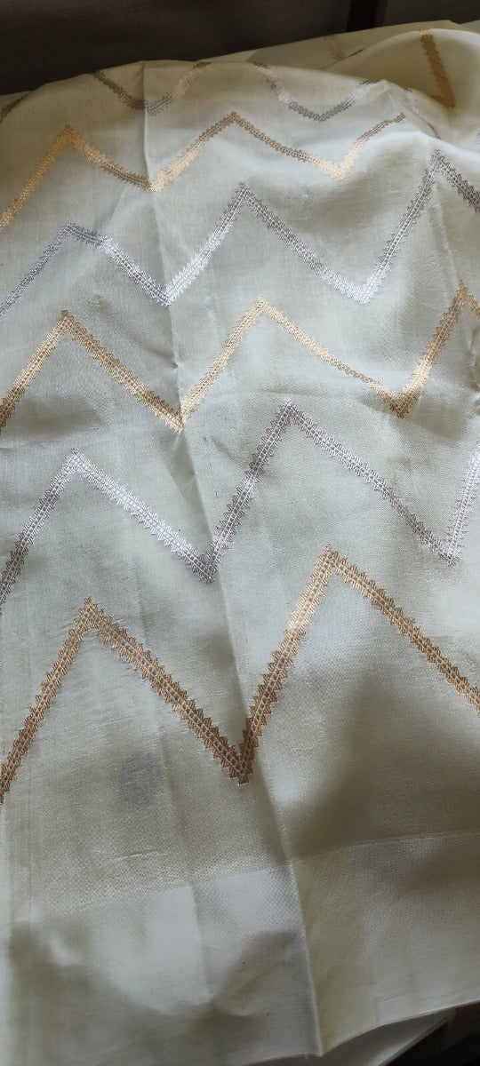 Banarasi Silk Leheriya Cream Saree