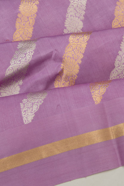 Banarasi Katan Silk Half-n-Half And Jaal And Butta Lavender Saree