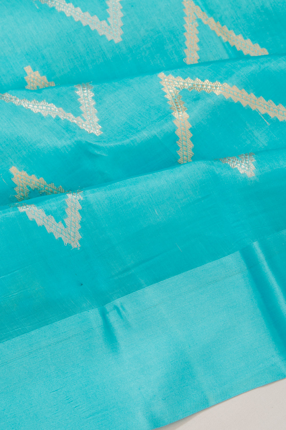 Banarasi Katan Silk Half-n-Half And Jaal And Butta Sky Blue Saree