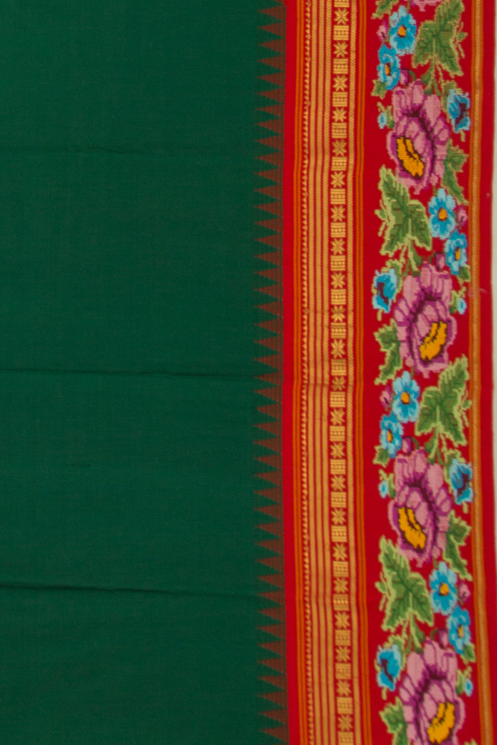 Soft Silk Plain Bottle Green Saree