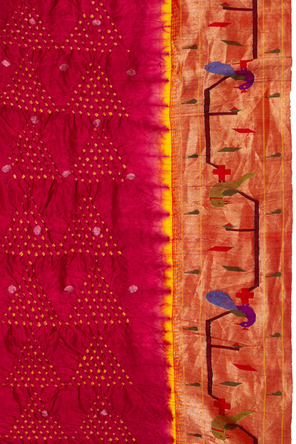 Paithani Silk Bandhani Butta Pink Saree With Akuthi Border