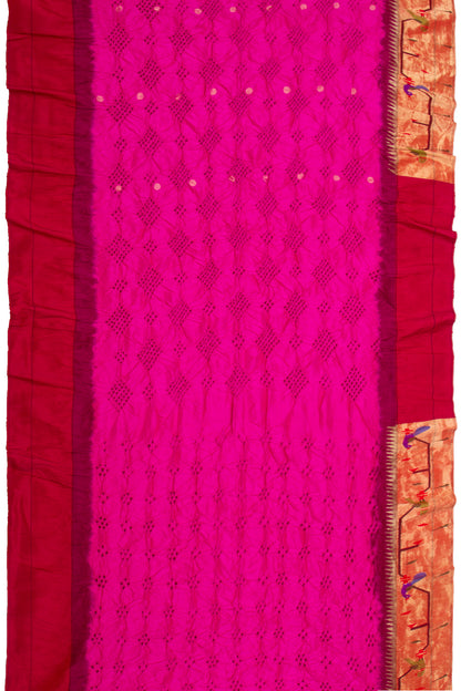 Paithani Silk Bandhani Butta Pink Saree With Akuthi Border