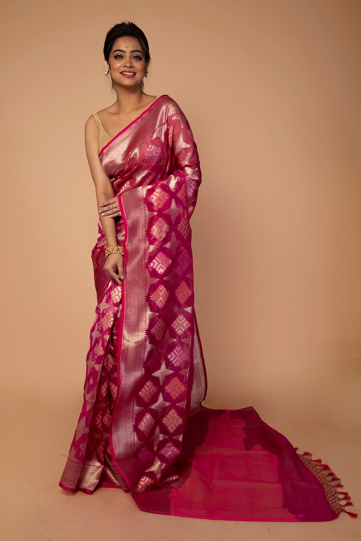 Banarasi Kora Organza Butta Pink Saree
