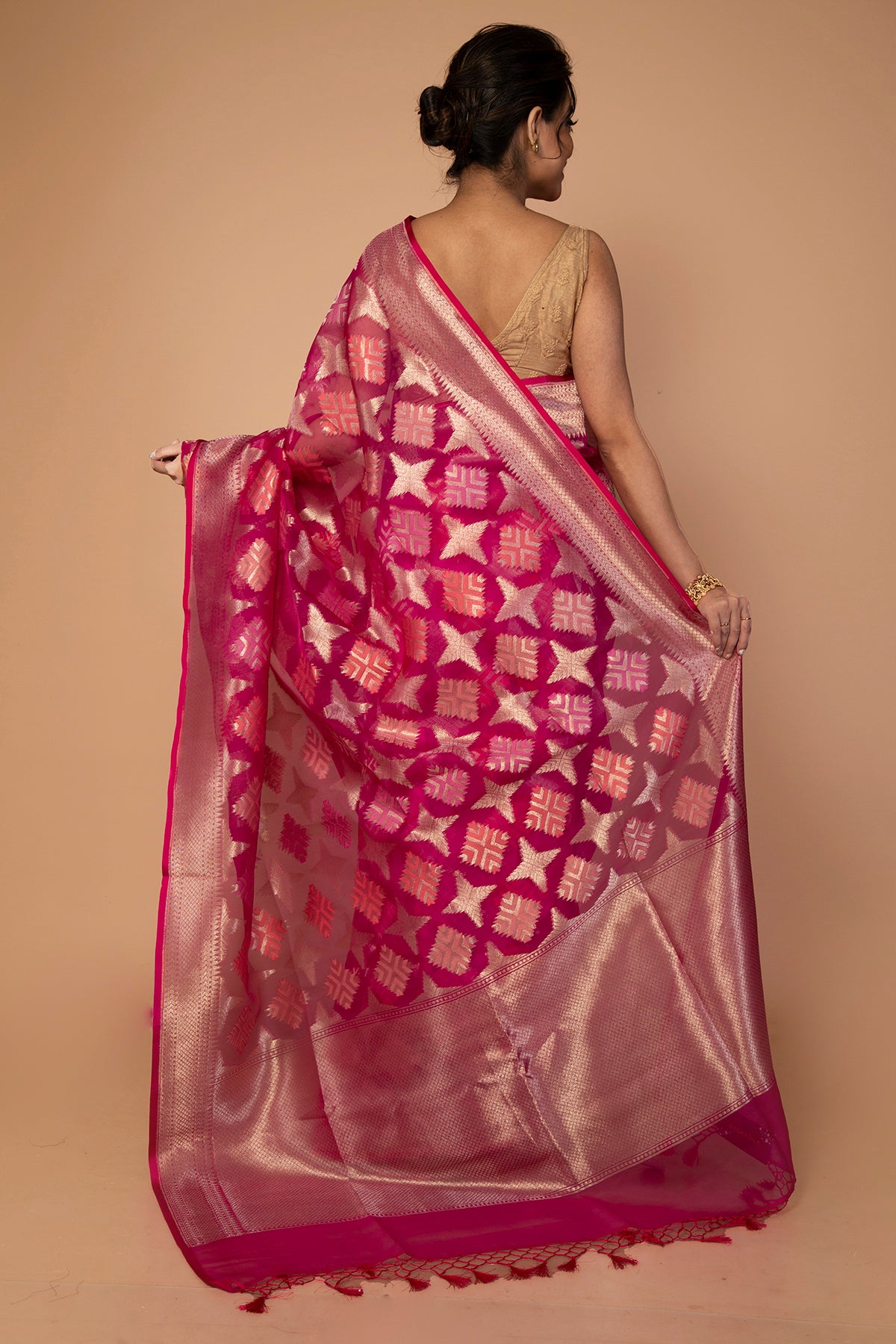 Banarasi Kora Organza Butta Pink Saree