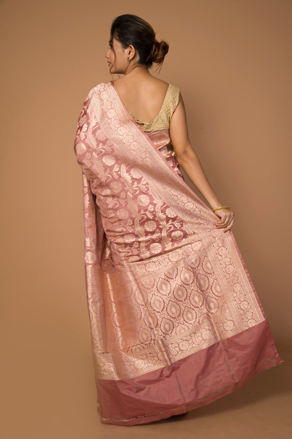 Banarasi Silk Jaal Peach Saree