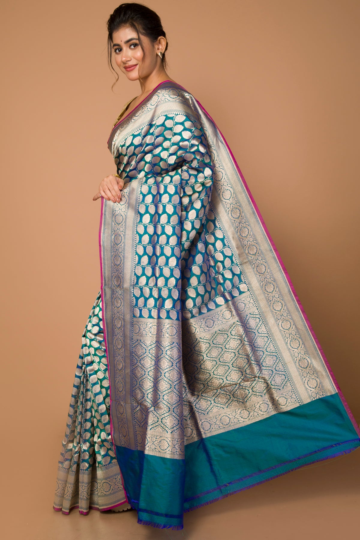 Banarasi Silk Butta Dual Tone Green And Blue Saree