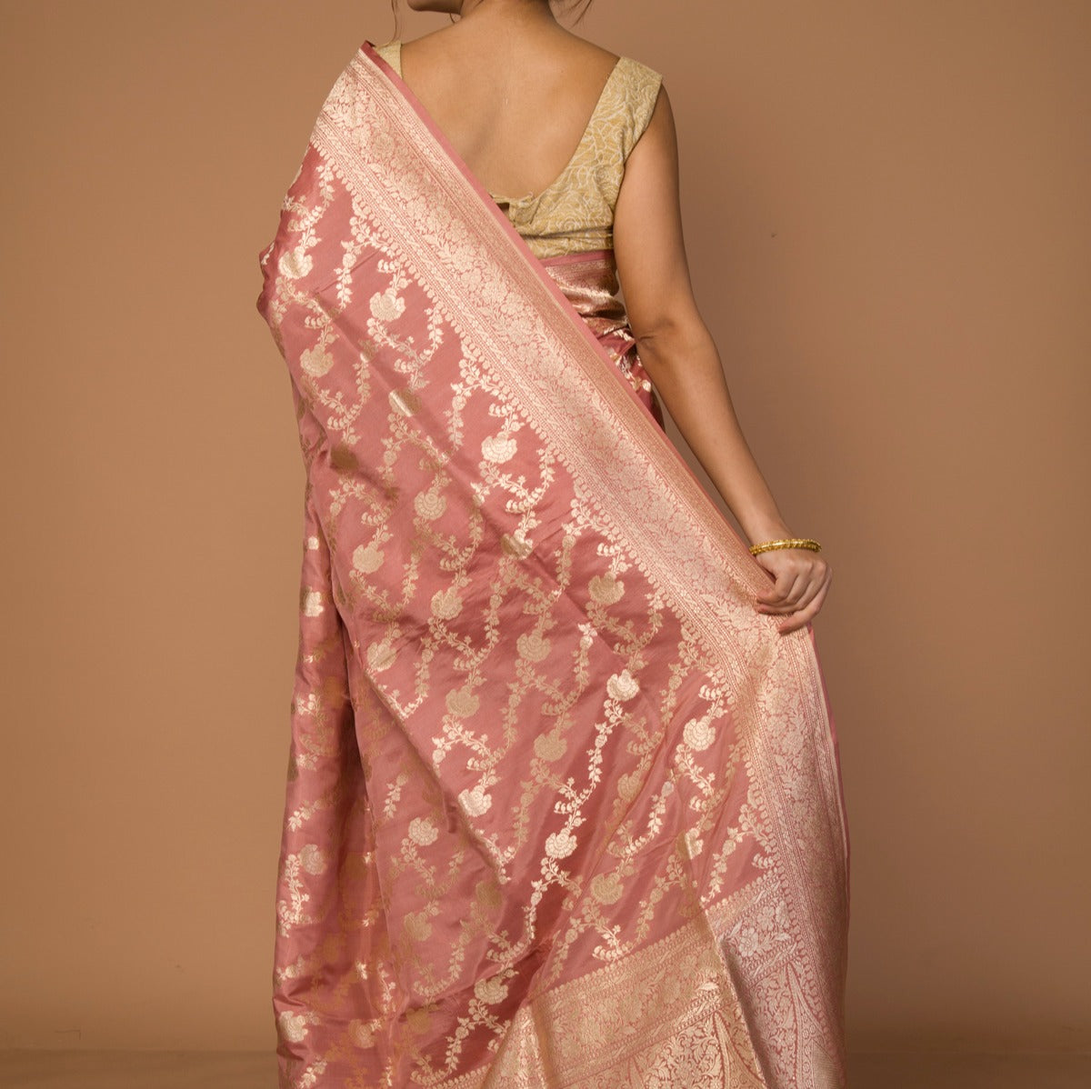 Banarasi Silk Jaal Peach Saree