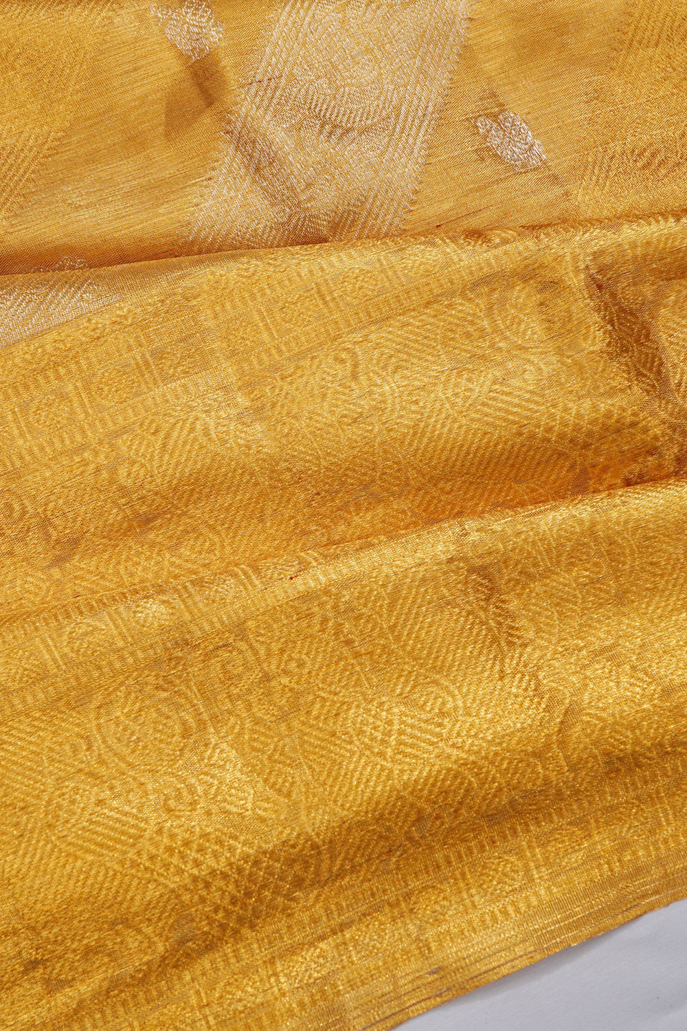 Kanchipuram Silk Tissue Diagonal Lines And Butta Gold Saree