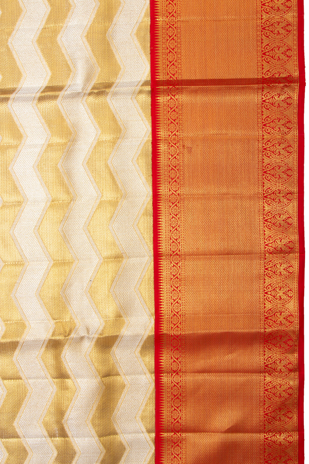 Kanchipuram Silk Tissue Zig Zag Lines Gold And White Saree