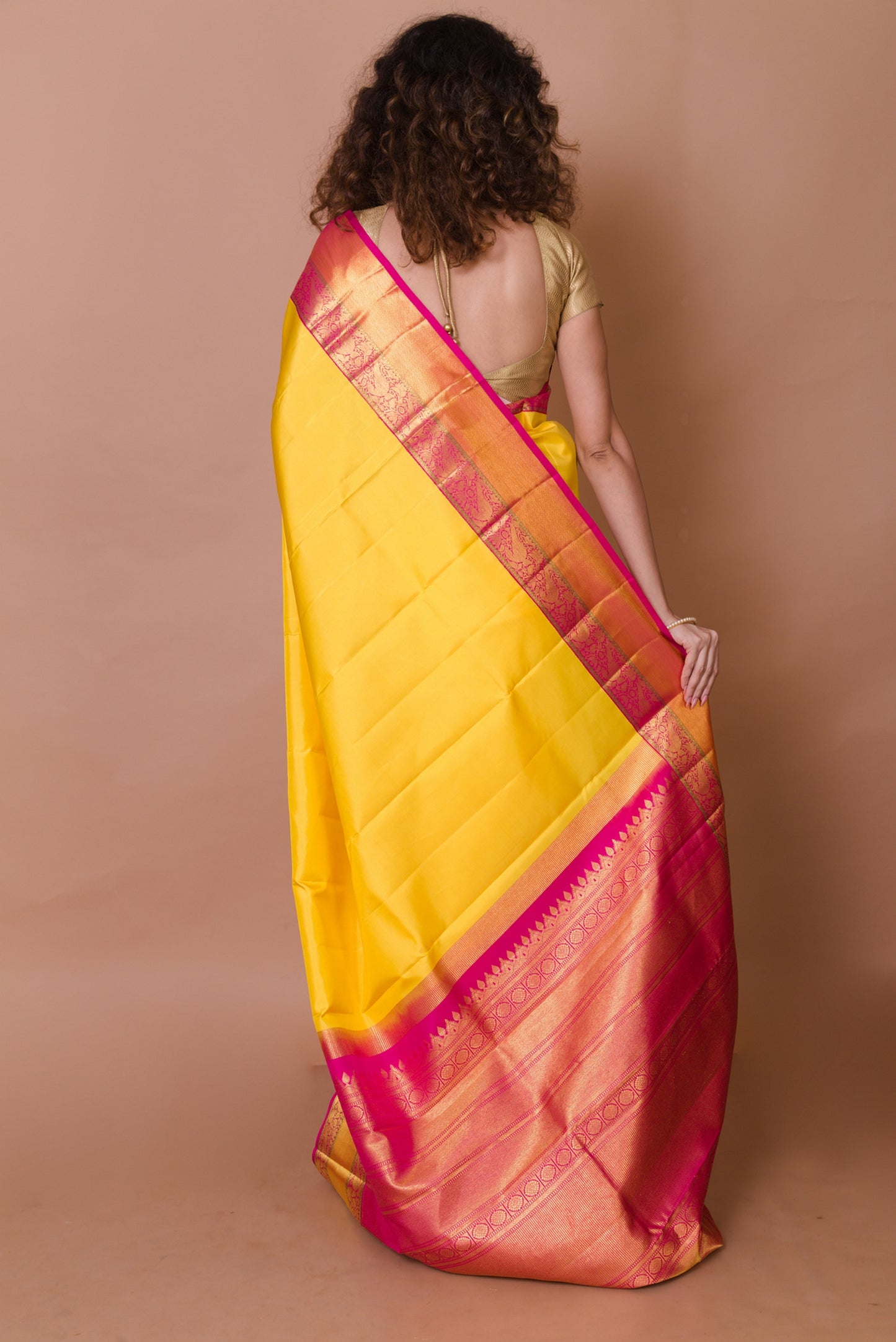Kanchipuram Silk Plain Lemon Yellow Saree