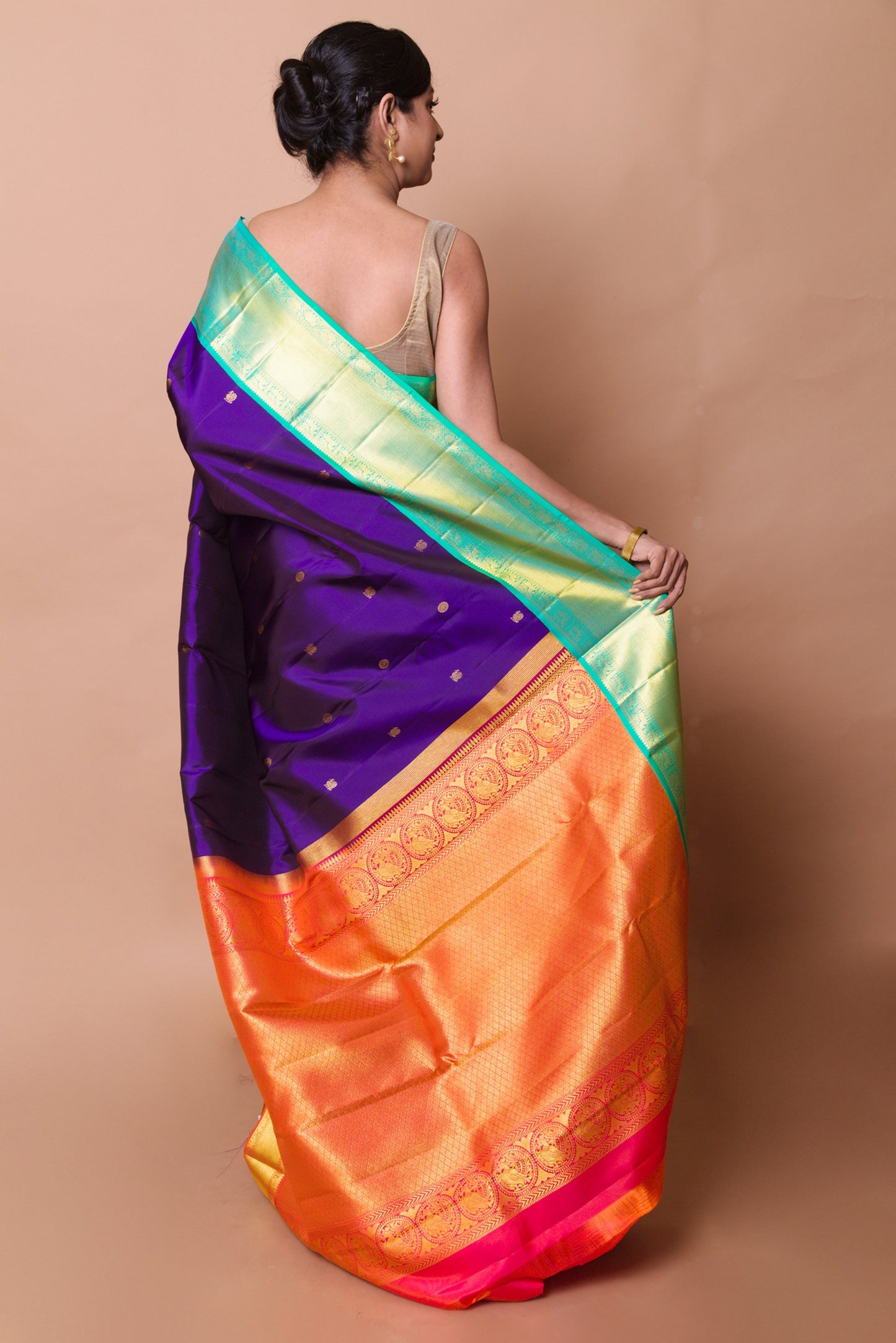 Kanchipuram Silk Butta Violet Saree With Ganga Jamuna Border