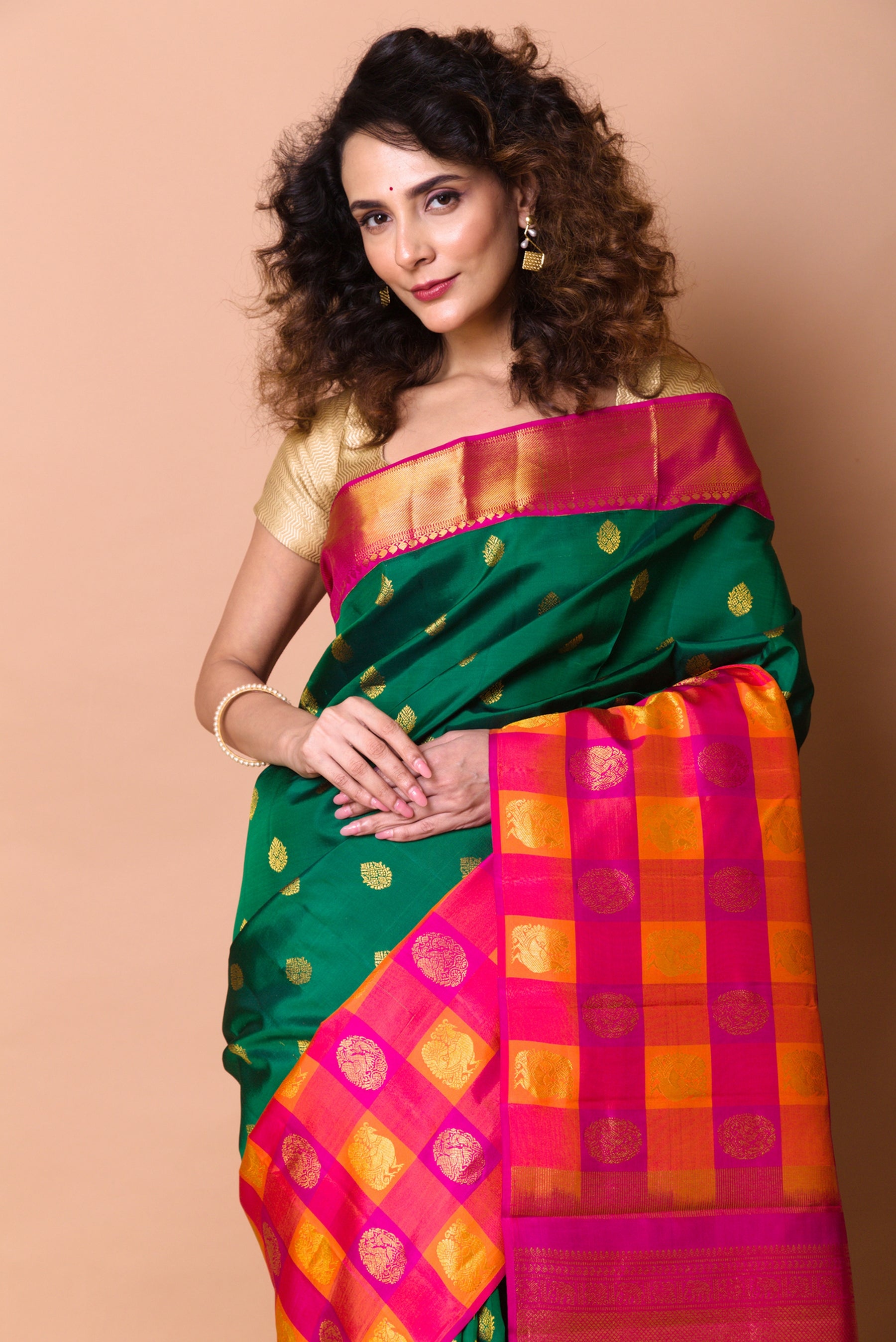 Kanchipuram Silk Butta Bottle Green Saree With Verti Big Border