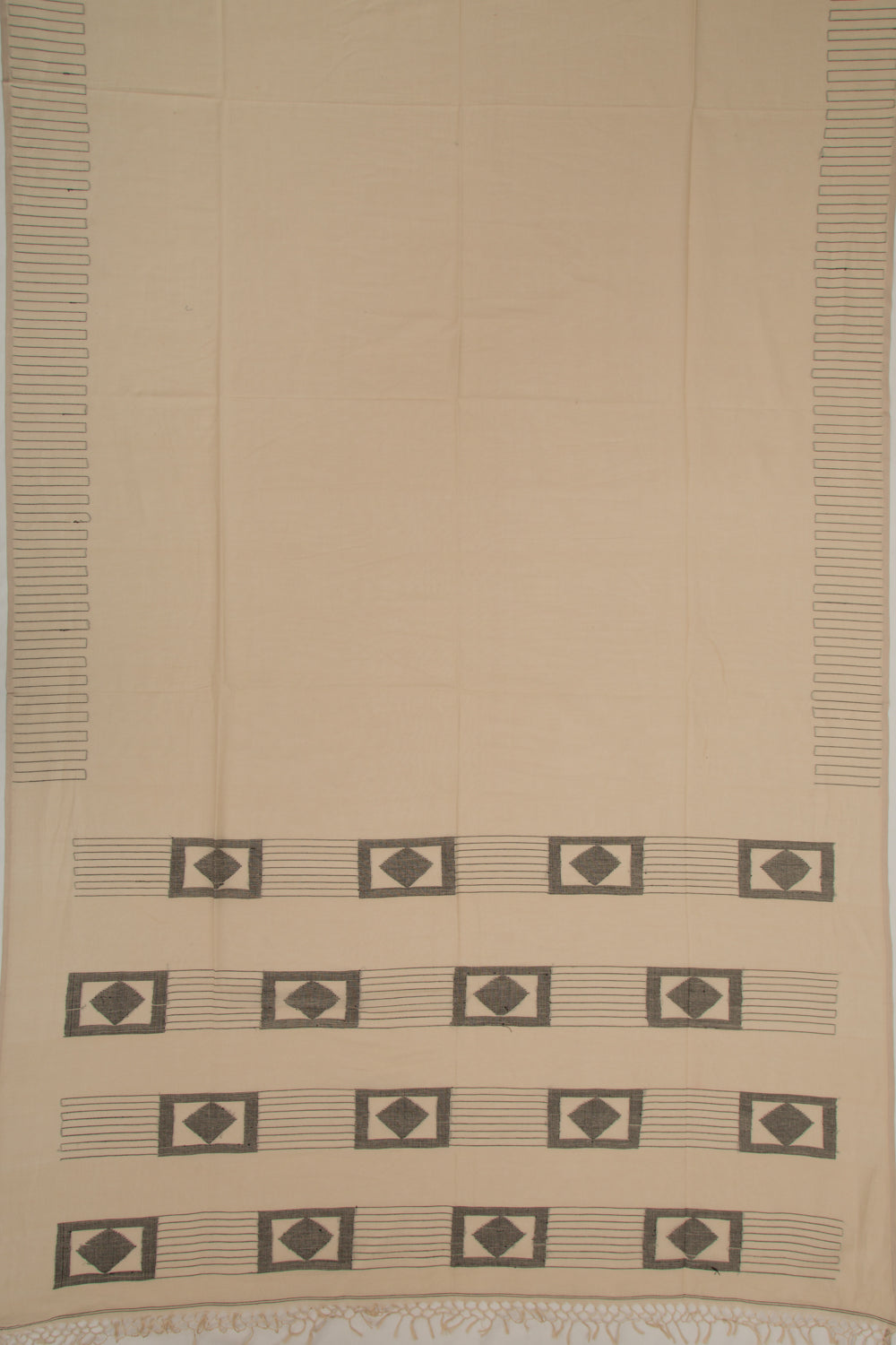 Phulia Cotton Plain Cream Saree