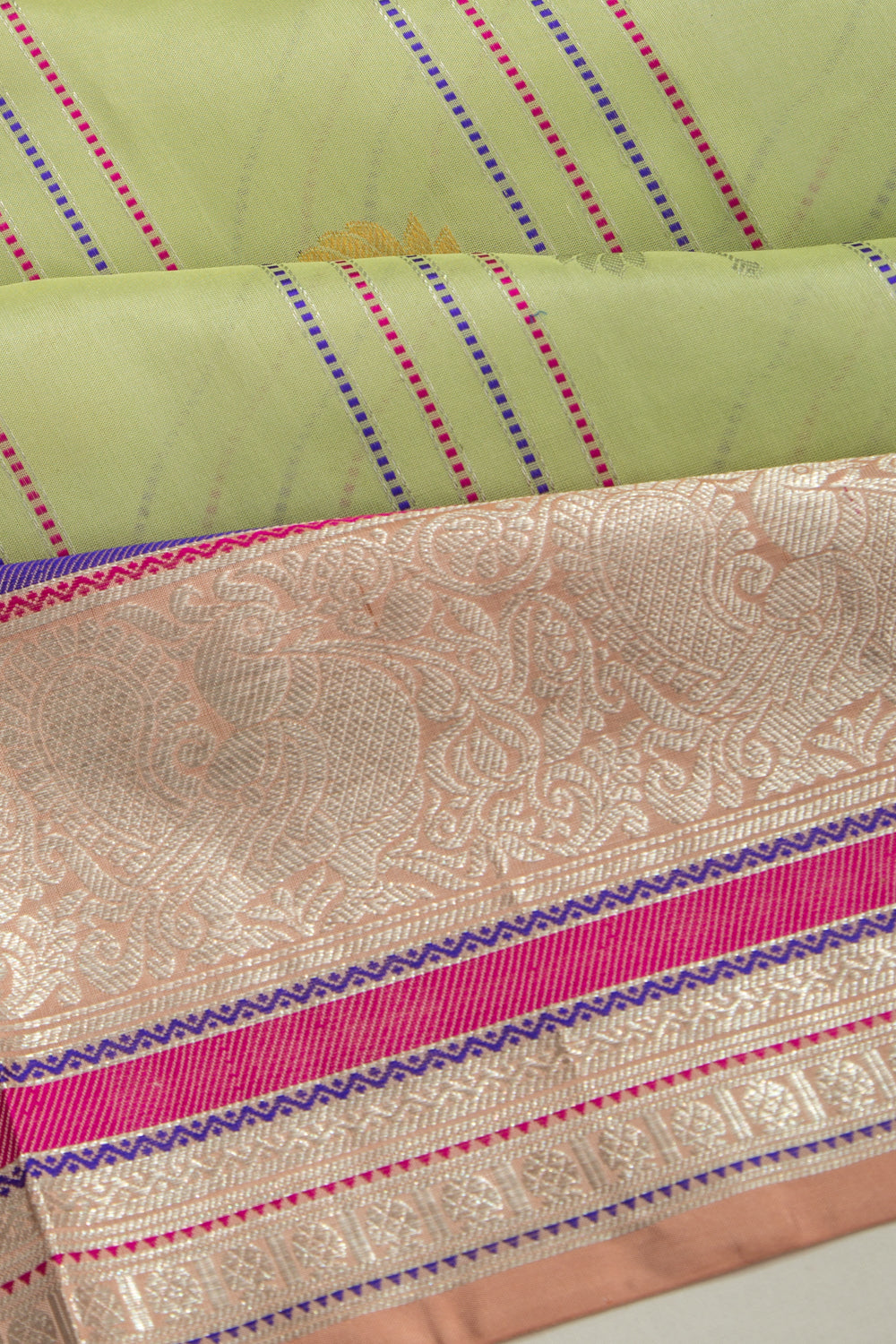 Venkatagiri Silk Vertical Lines And Butta Pista Green Saree