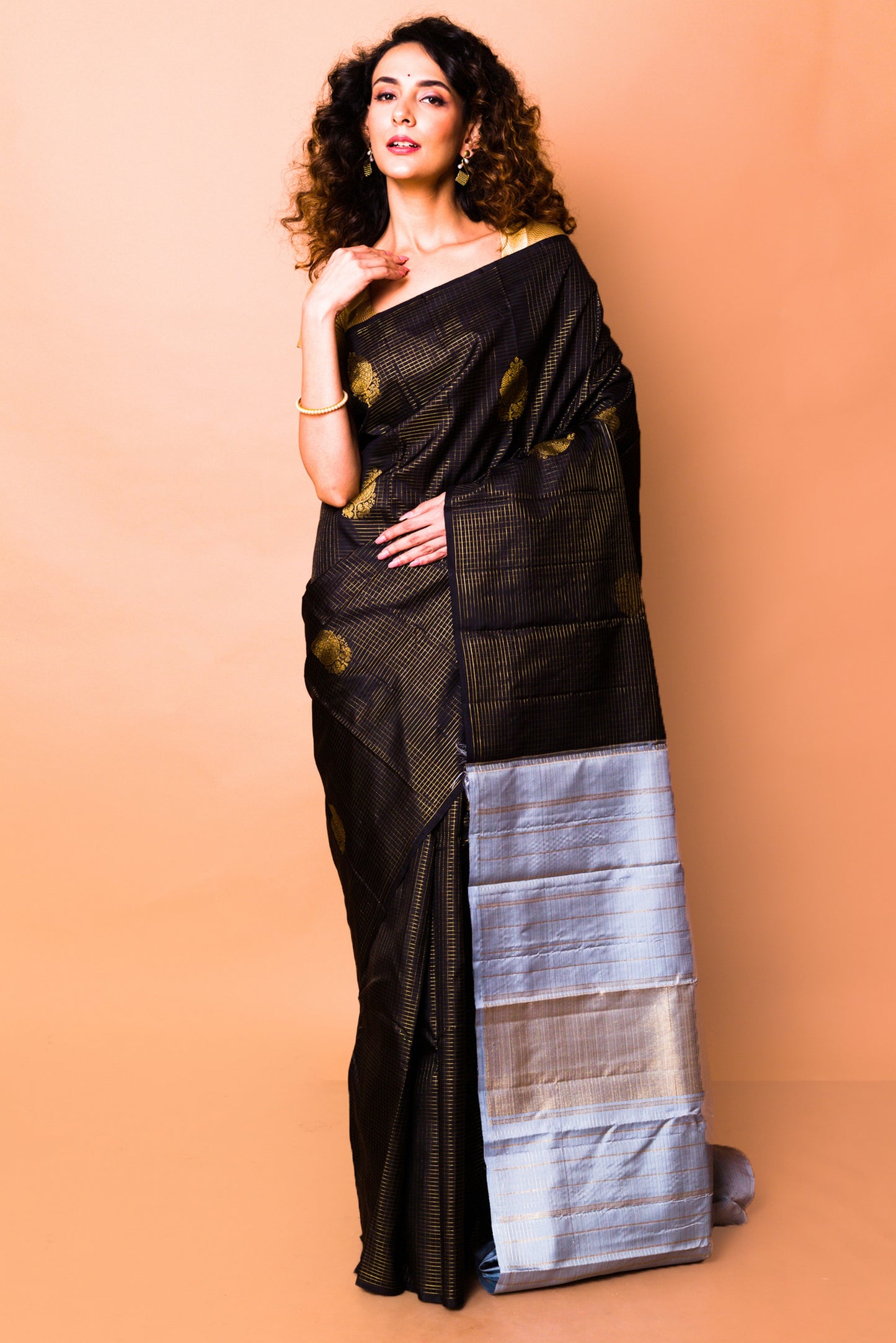 Kanchipuram Silk Checks Black Saree