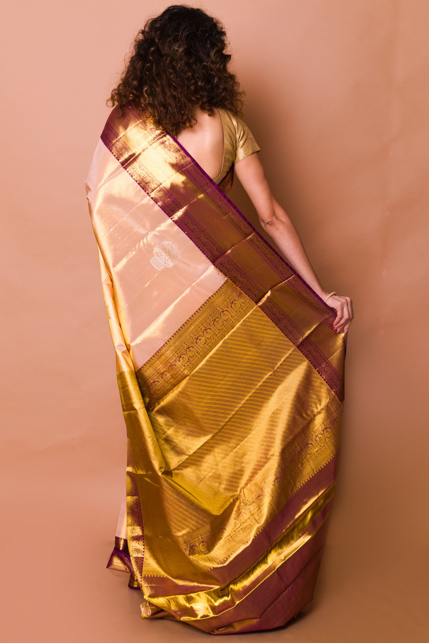 Kanchipuram Silk Tissue Butta Peach Saree