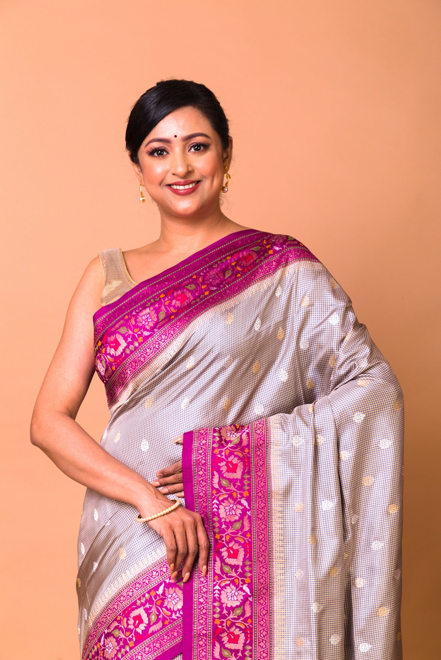 Banarasi Silk Checks And Butta Grey Saree