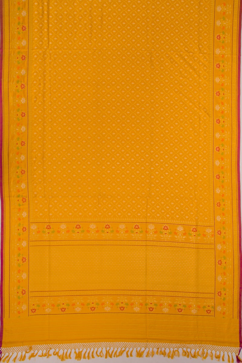 Banarasi Silk Jaal Mustrad Yellow Saree