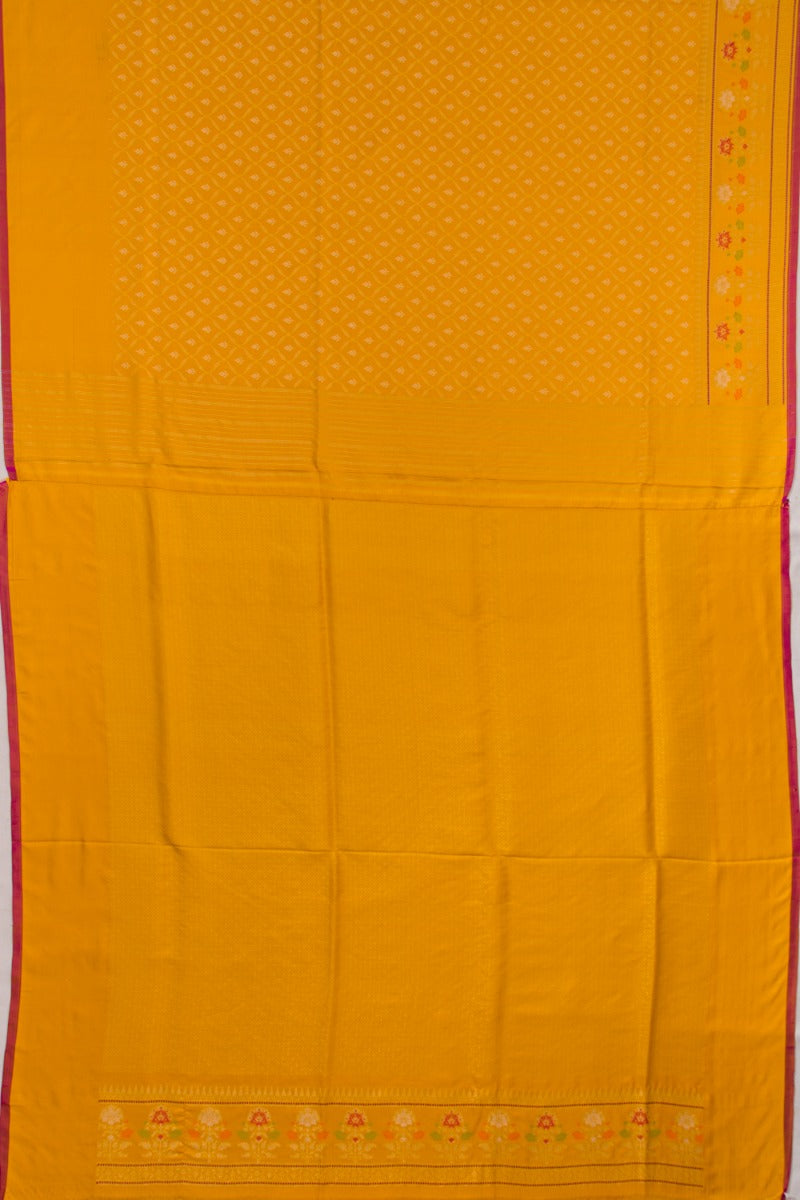 Banarasi Silk Jaal Mustrad Yellow Saree