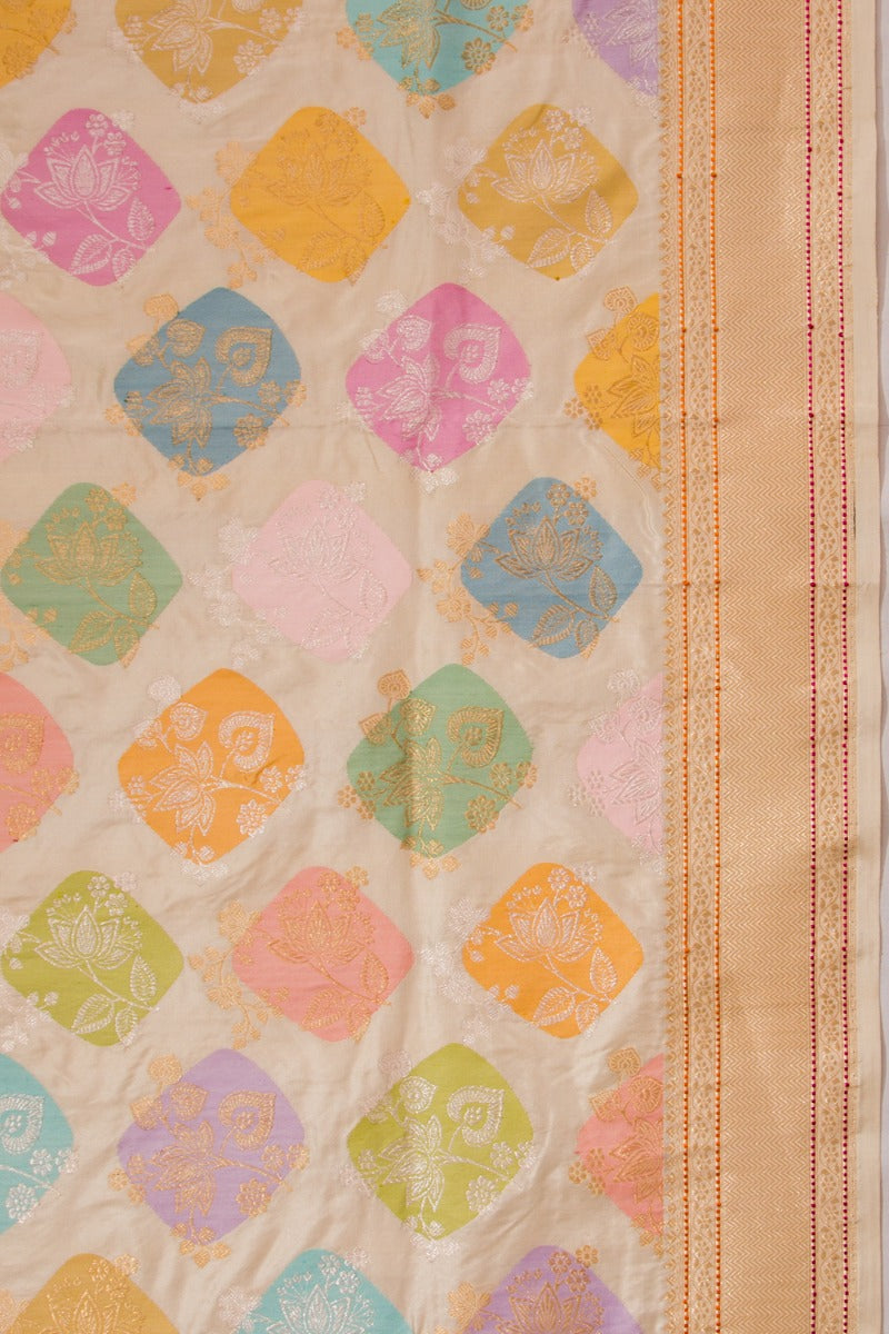 Banarasi Silk Jaal Cream Saree