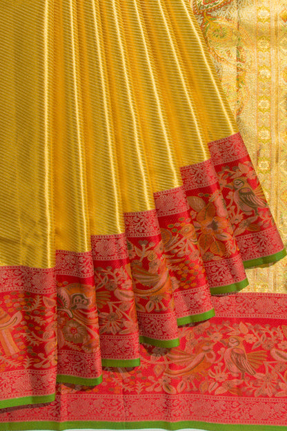 Kanchipuram Silk Tissue Diagonal Lines Gold Saree