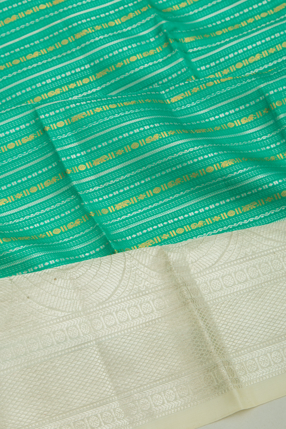 Kanchipuram Silk Horizontal Lines Green Saree