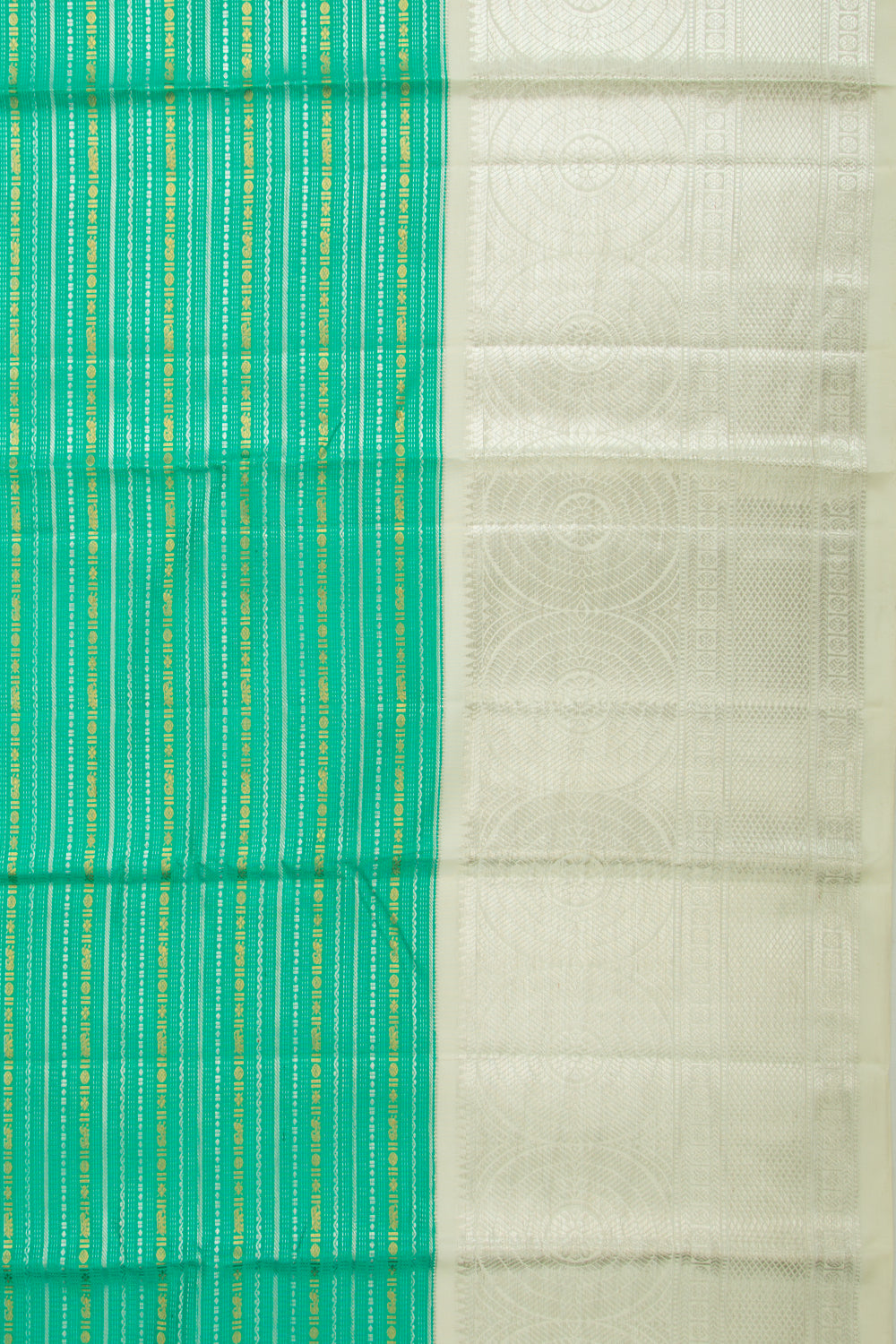 Kanchipuram Silk Horizontal Lines Green Saree