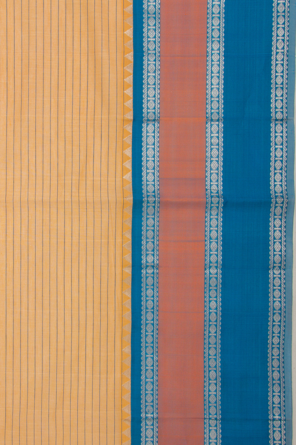 Gadwal Cotton Horizontal Lines Cream Saree