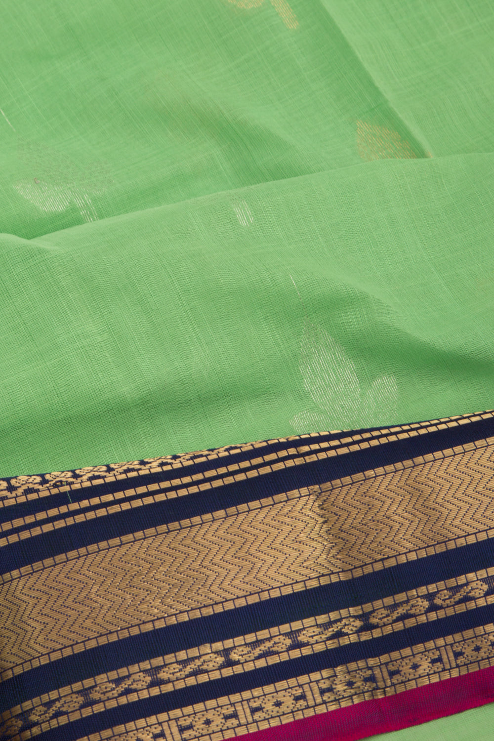 Gadwal Cotton Butta Pista Green Saree