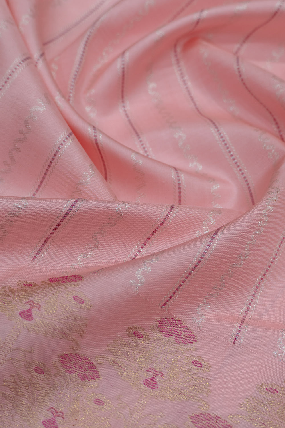 Banarasi Silk Vertical Lines Baby Pink Saree