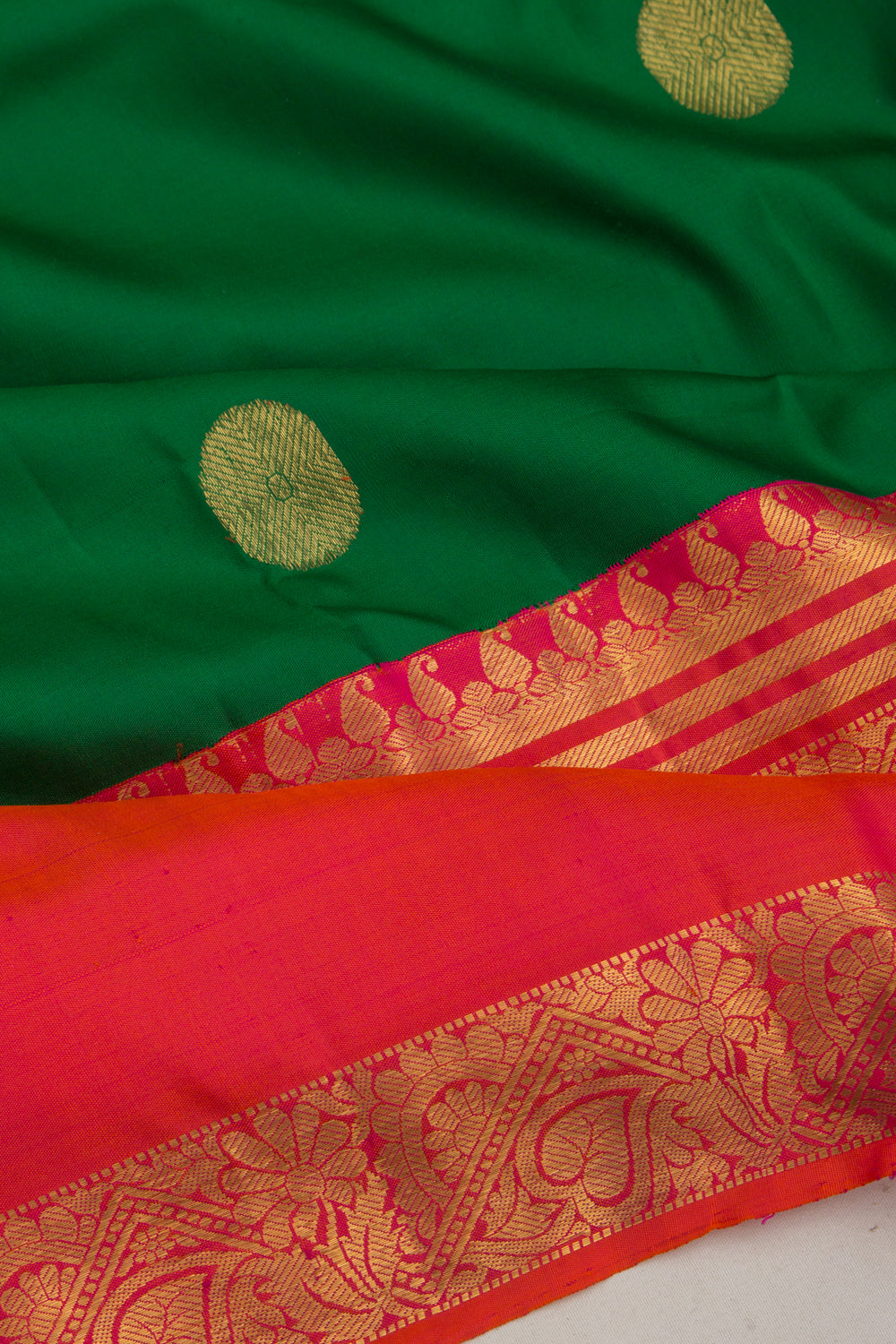 Kanchipuram Silk Butta Bottle Green Saree