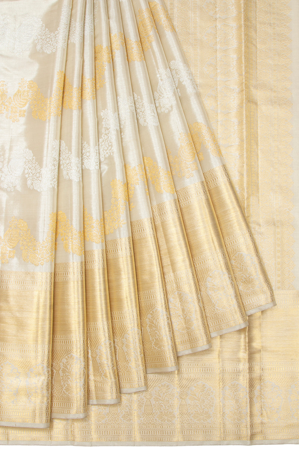 Kanchipuram Silk Tissue Lehariya Jaal White Saree