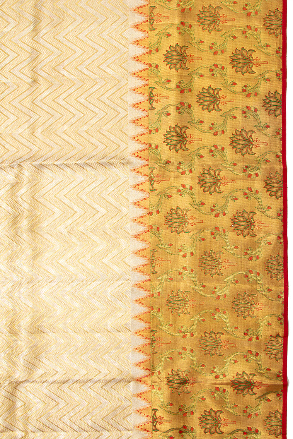 Kanchipuram Silk Tissue Zig Zag Lines Gold Saree