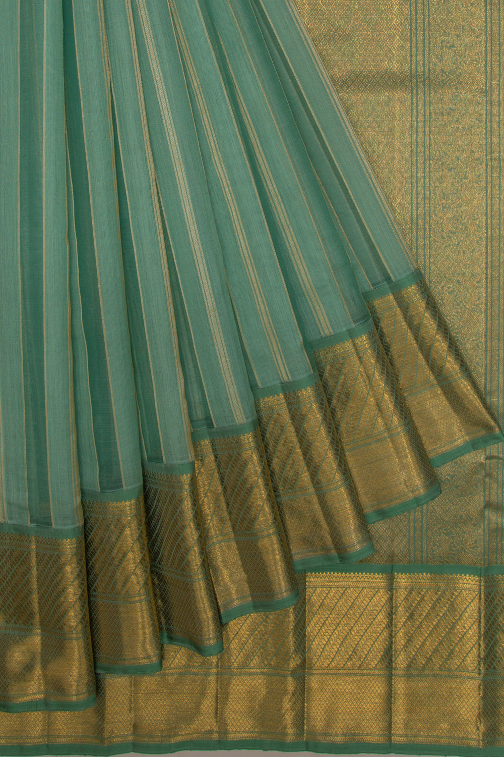 Kanchipuram Kora Organza Vertical Lines Pastel Green Saree