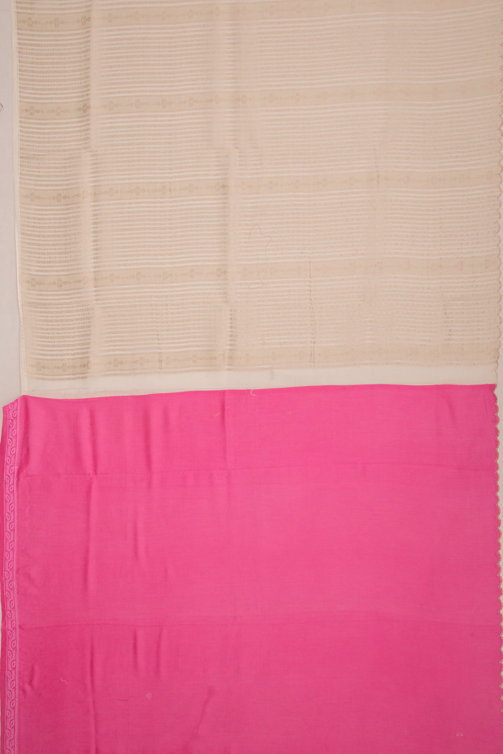 Banarasi Silk Vertical Lines Cream Saree With Scallop Border