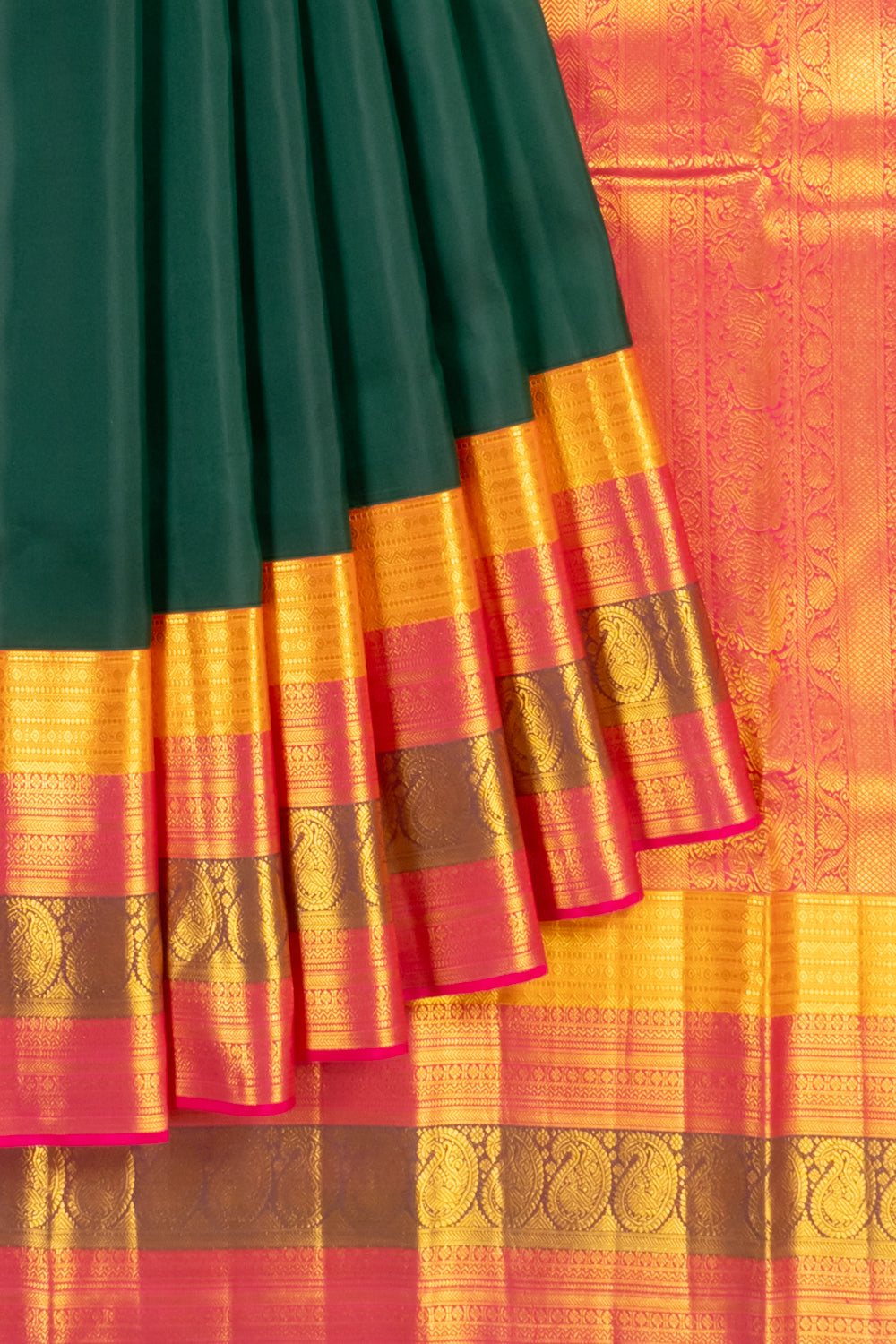 Kanchipuram Silk Plain Bottle Green Saree