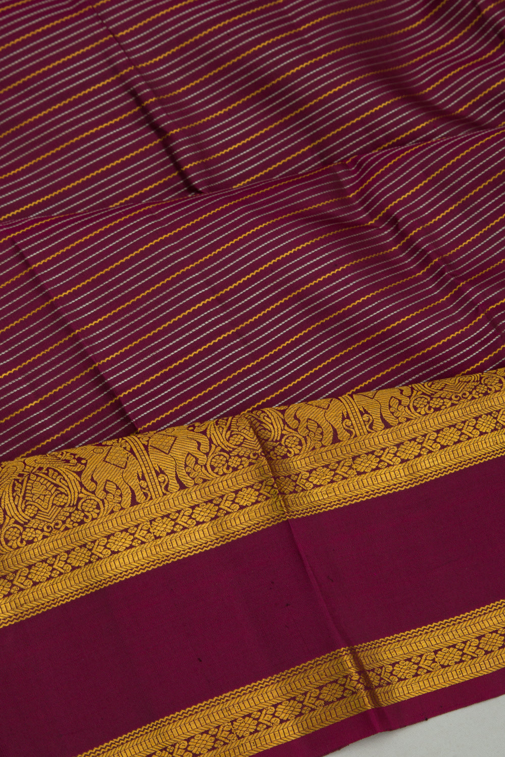Taranga Kanchi Silk Oosi Lines Purple Saree