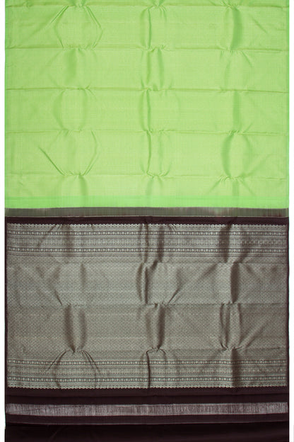 Kanchipuram Silk Vertical Lines Green Saree