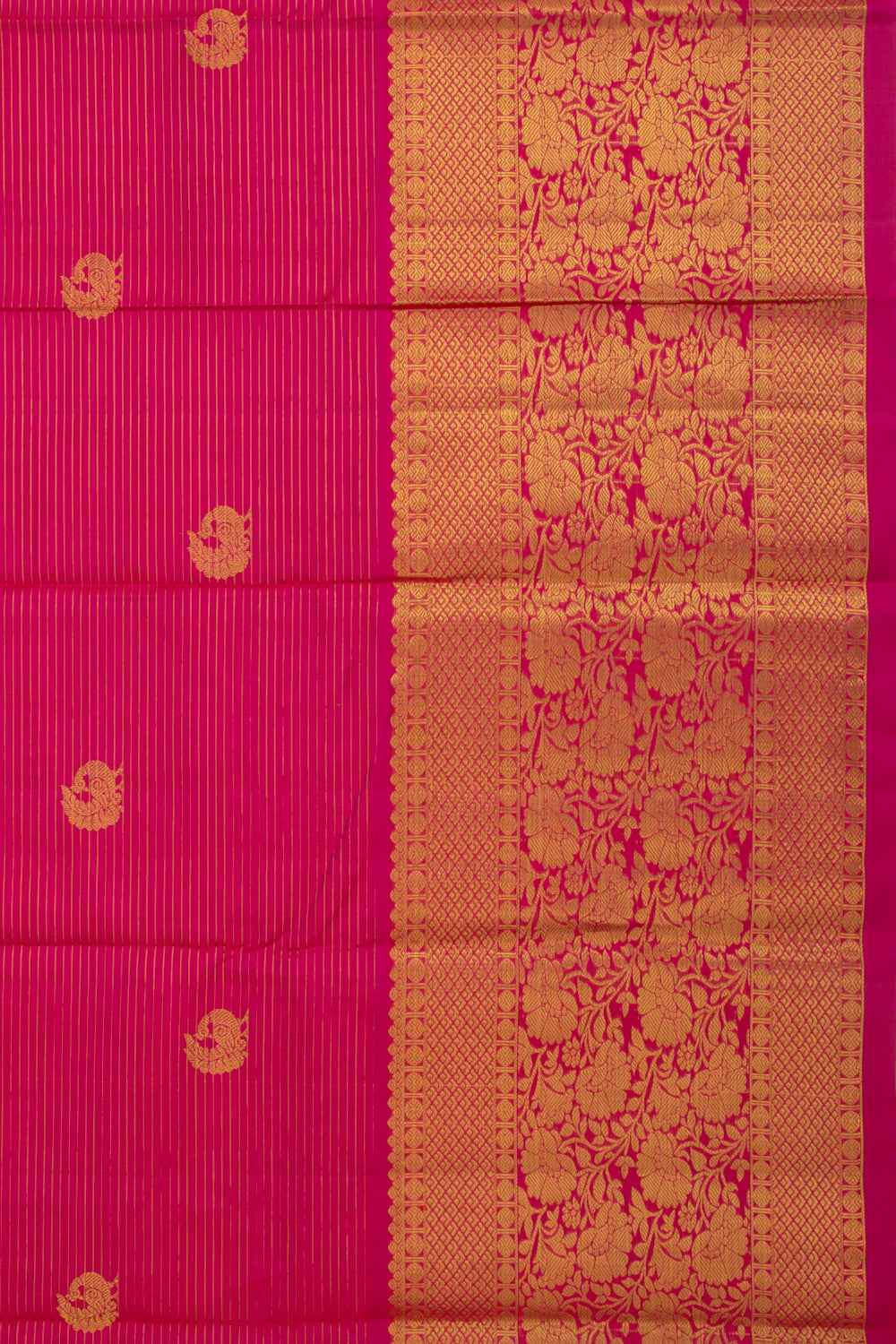 Kanchipuram Silk Oosi Lines And Butta Pink Saree