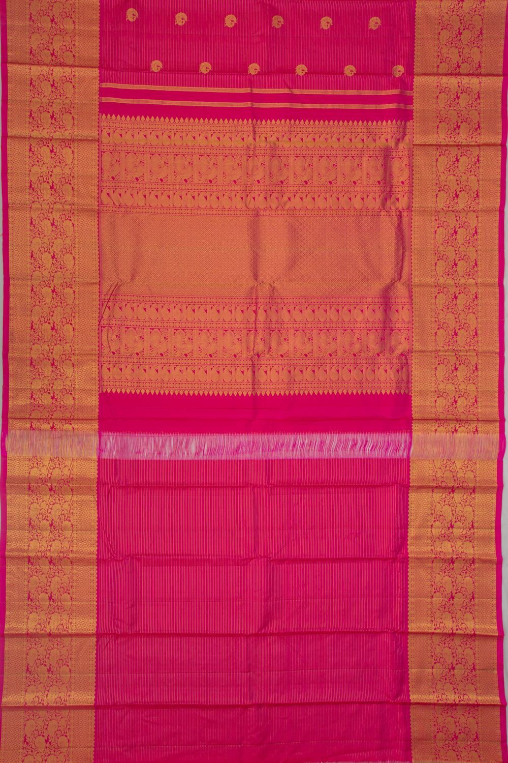 Kanchipuram Silk Oosi Lines And Butta Pink Saree