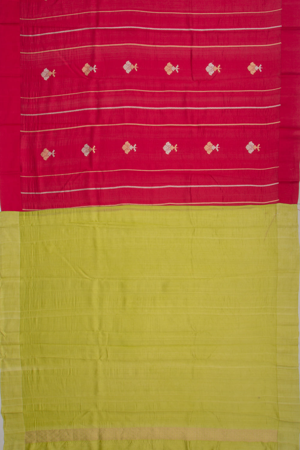 Banarasi Katan Silk Vertical Lines And Butta Red Saree