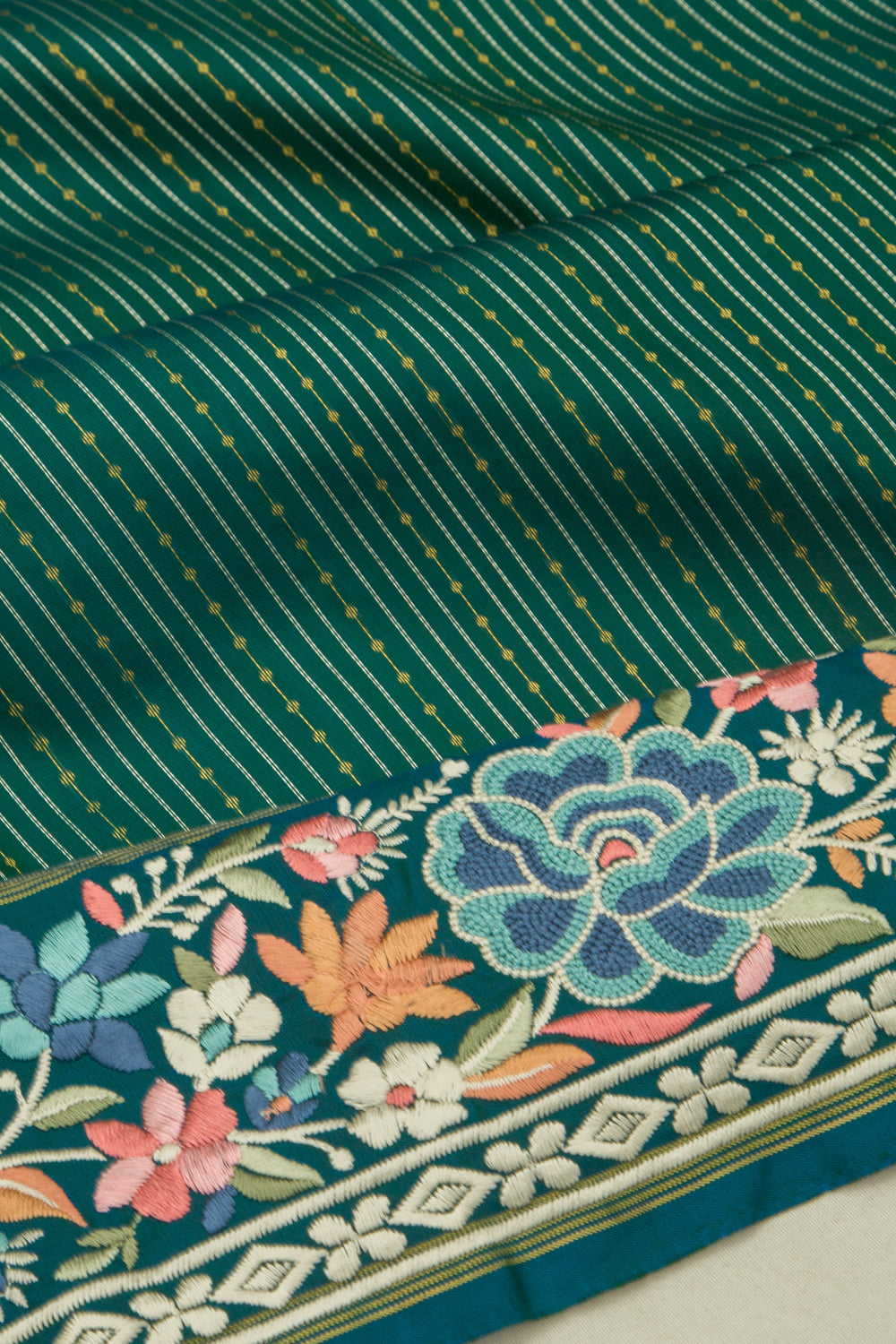 Kanchipuram Silk Vertical Lines Bottle Green Saree With Embroidery Border